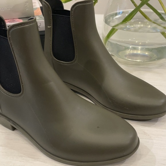 Green Chelsea Rain Boots Ankle A New Day - Picture 5 of 6
